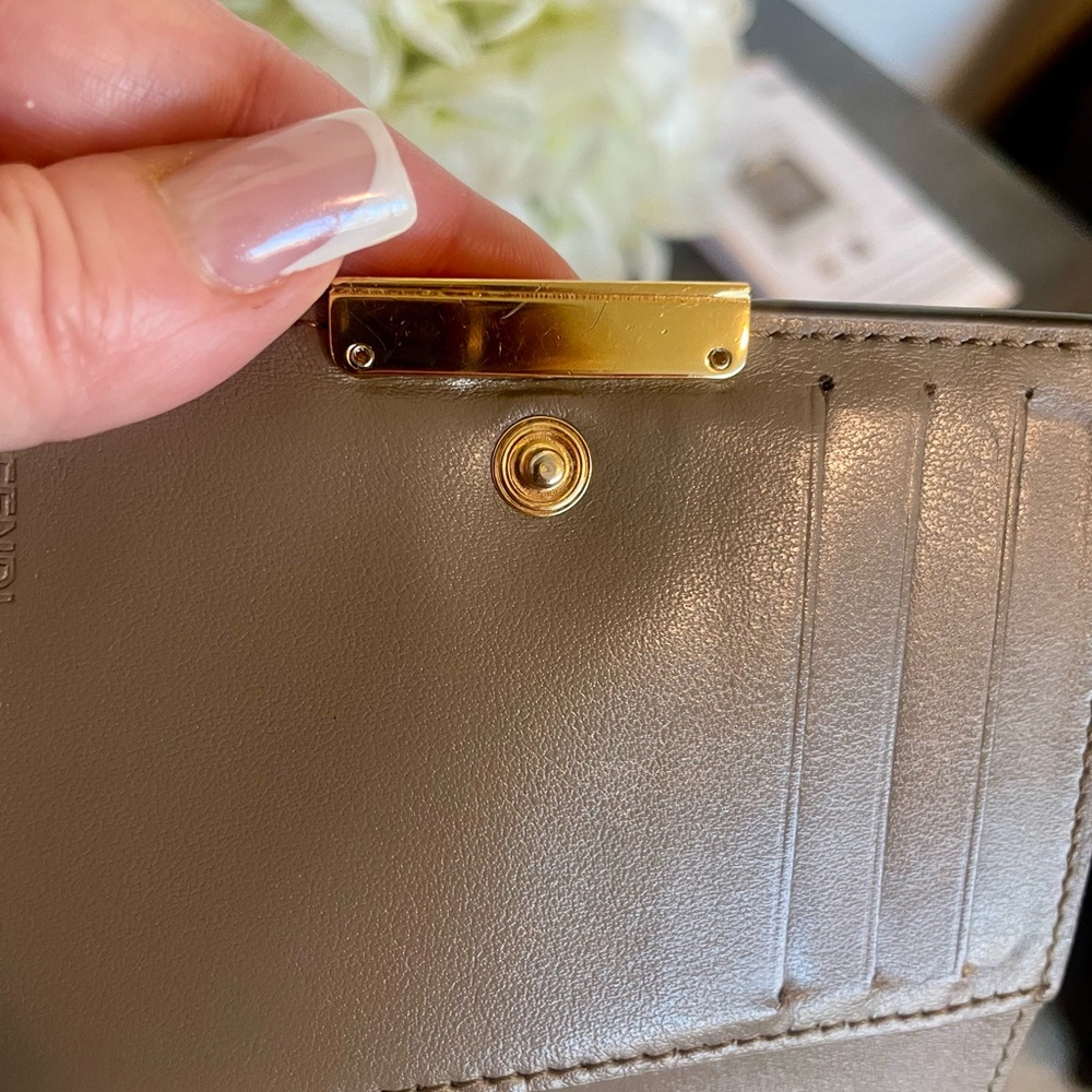 Fendi Roma Leather Compact Wallet - Picture 12 of 12